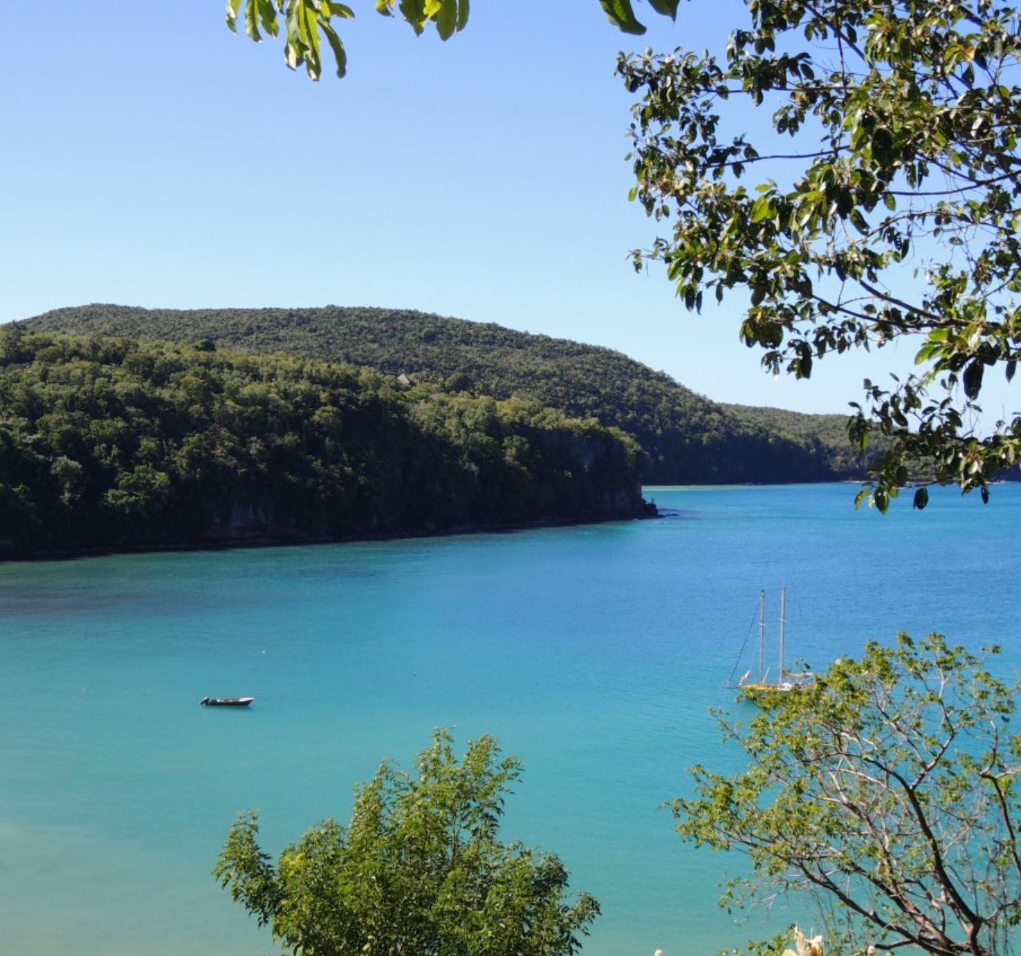 Nos étoiles du souvenir intervient dans le jura et la région des lacs
